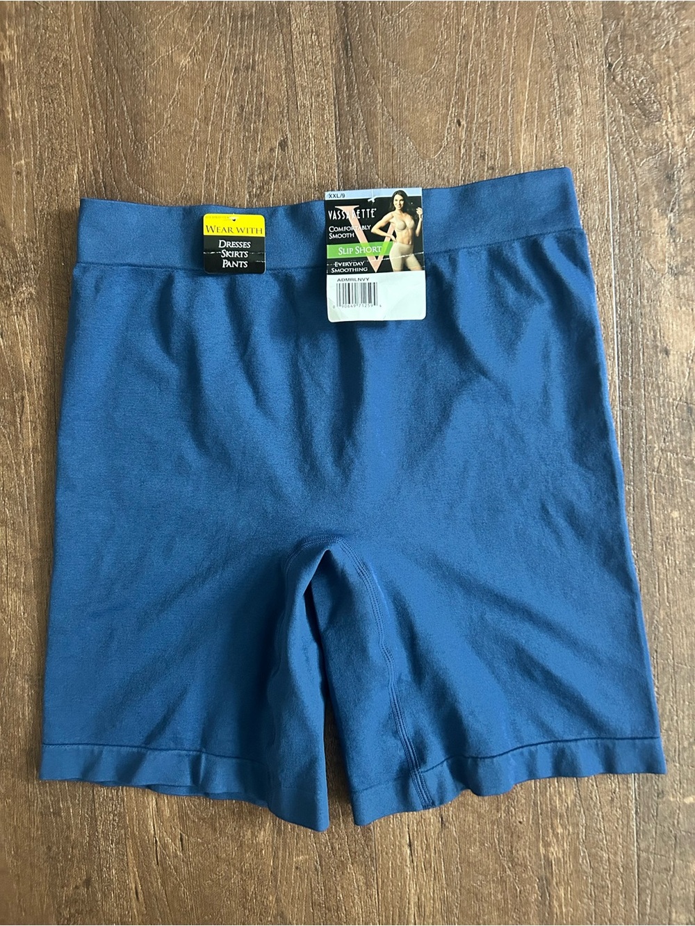 NWT Vassarette Admiral Navy Slip Short Size 9/XXL